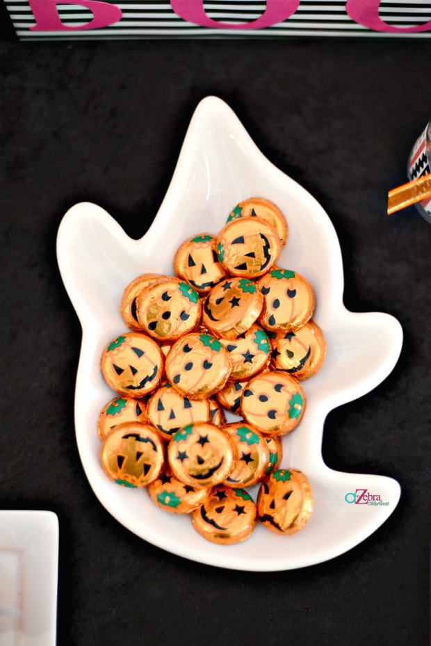 Chocolates com embalagens douradas ficam ótimos também