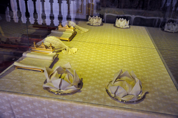 E mesa posta linda também não podia faltar!